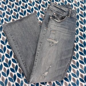 American Eagle Artist Stretch Distressed Jeans